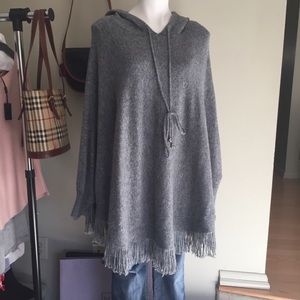 Bienne Gray Fringed Poncho, L